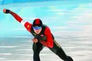 中国速度震撼世界：冬奥赛场上的极限突破与传奇瞬间